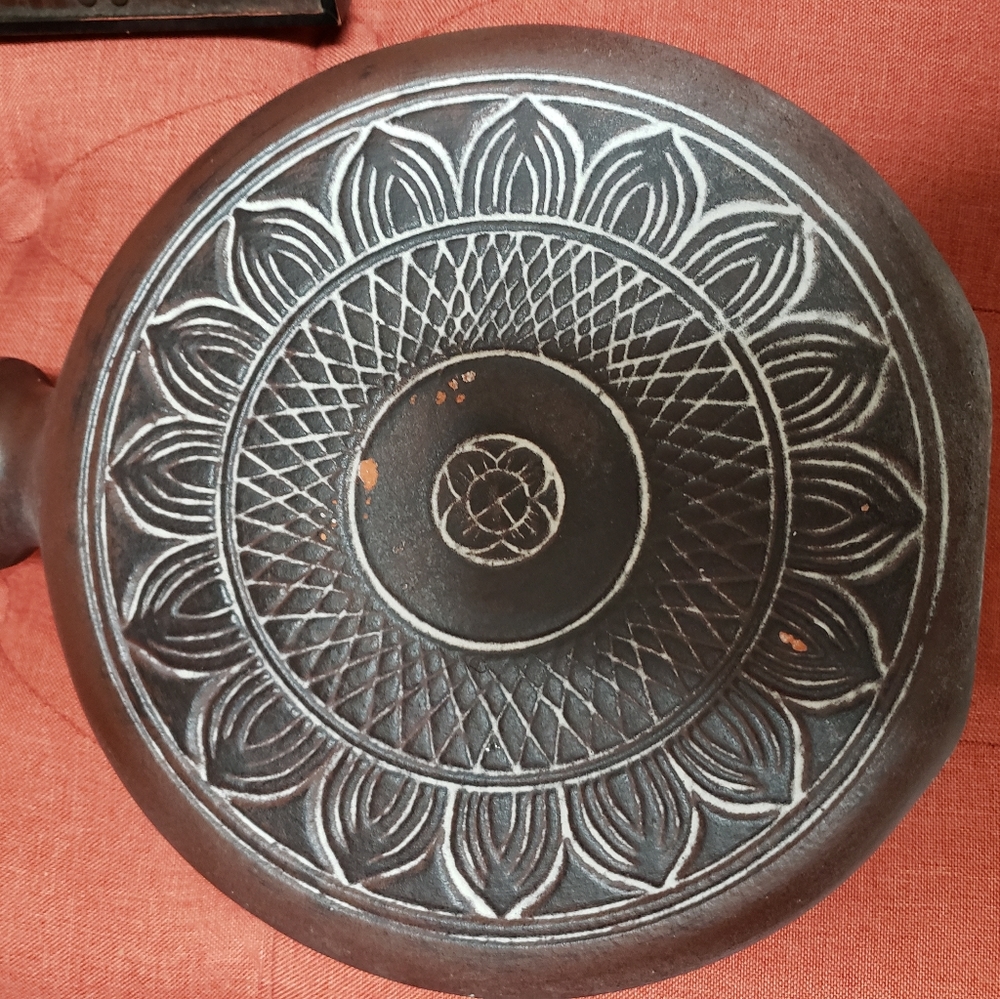 EUC Vase. Never used. South- western, Western, Boho. Dis- tressed purposely.